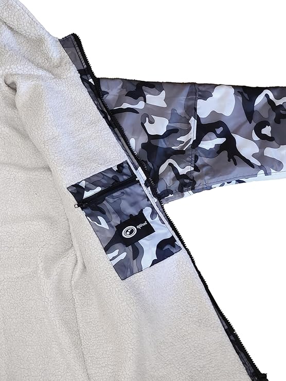 Drywrap Long Sleeve Changing Robe – Waterproof, Windproof, Fleece-Lined