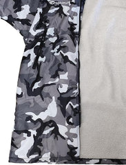 Drywrap Long Sleeve Changing Robe – Waterproof, Windproof, Fleece-Line