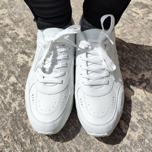 Optimum x17 Lace-Up School Trainers (Junior) - Optimum