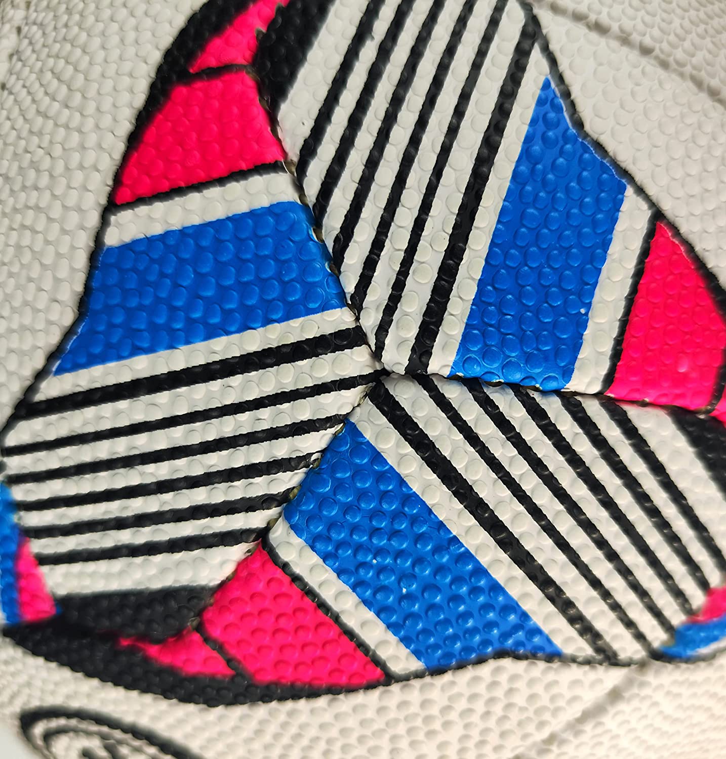 Match Quality Netball Size 5 – Hand-Stitched, Grip Surface - Optimum