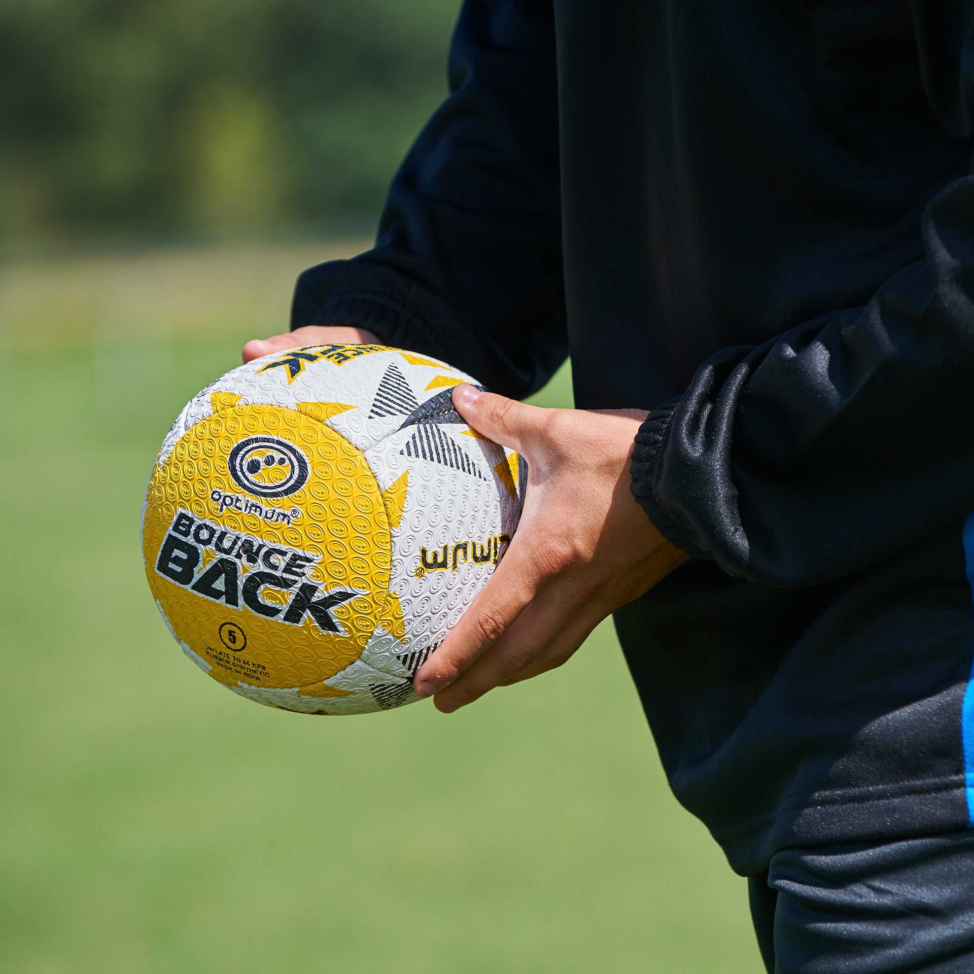 Rugby Bounce Back Solo Skills Ball – High-Grip Rebound Trainer - Optimum